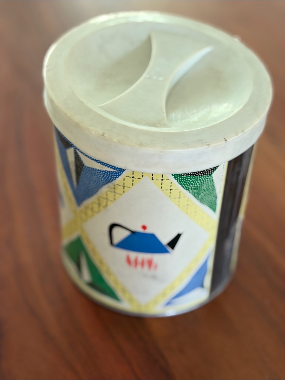 Proctor and gamble vintage fluffy rooster Tin mid century
